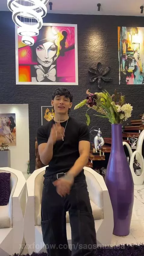 The shirt is gone here… the rest disappears where it gets wi... by saosmusica