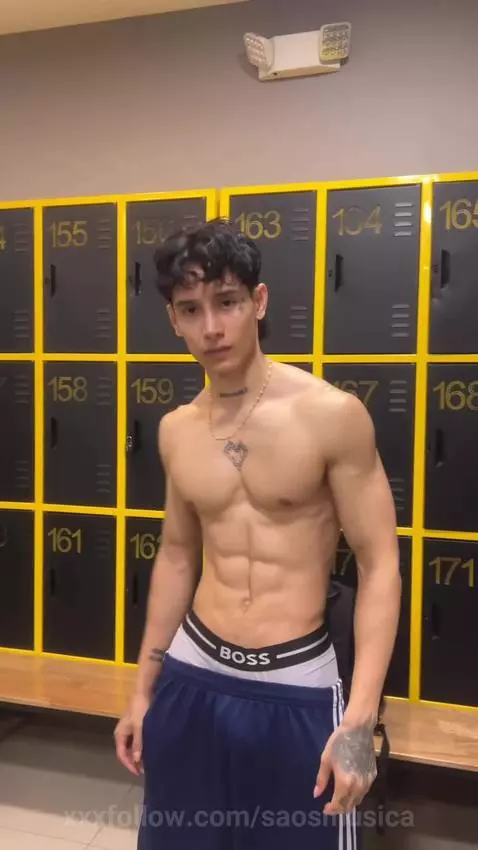 These are just the highlights… the full game is played somew... by saosmusica