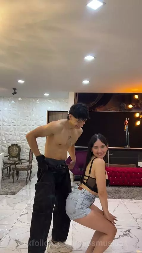 Curiosity has a link. Don’t say I didn’t warn you. 😉 by saosmusica