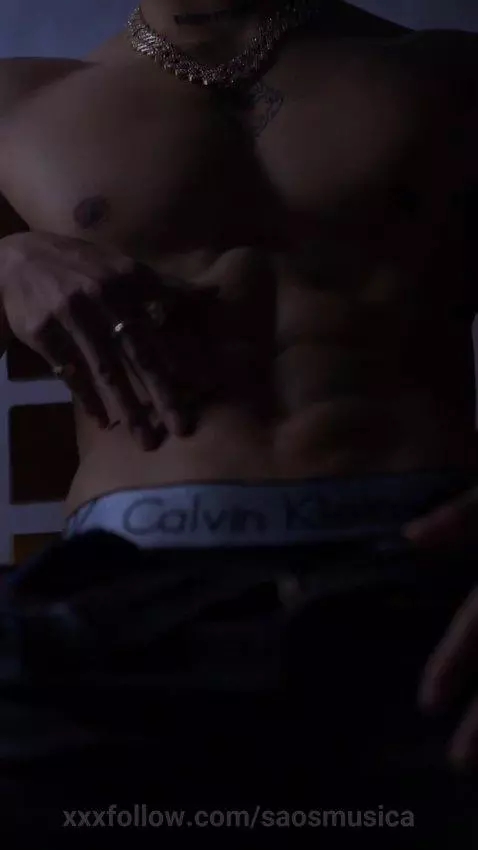 They told me to tone it down… so I took it somewhere else. 😉 by saosmusica