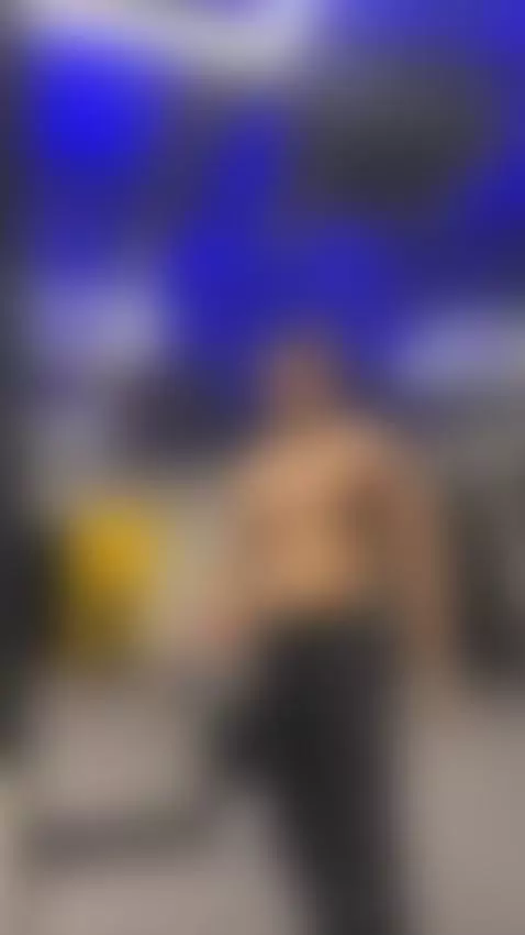 Un aplauso pa mami y papi, porque en verdad rompieron 🙌 by saosmusica