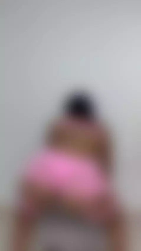 Do you like how the pink one looks on me? by carlyaddams