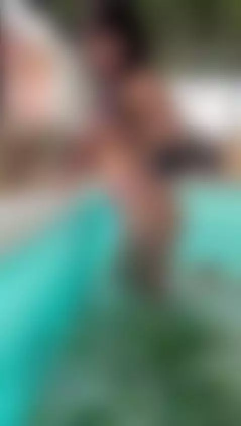 You follow me in stripchat by hinahell