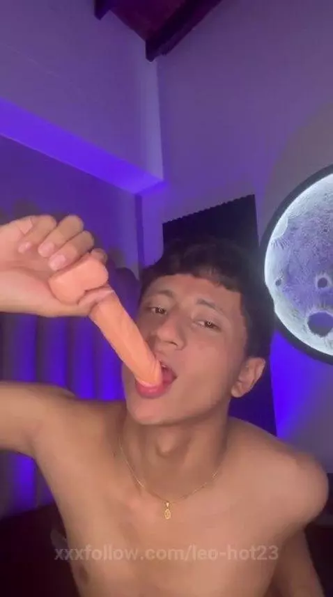 quiero tenerte en mi boca by leo-hot23