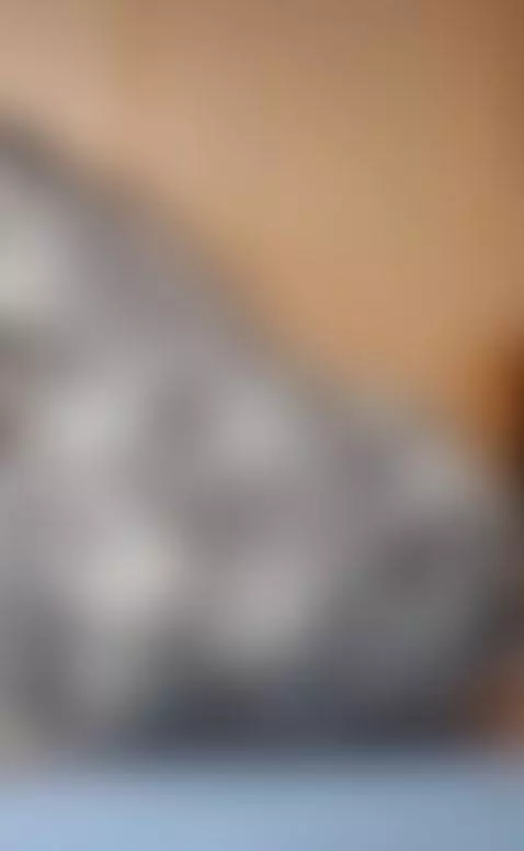 Bounce bounce... teasing your wallet 😏💵 by goddessalliexx