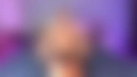 online now, come to play 🩷 by alaiaguerra