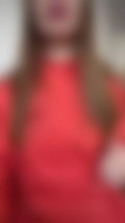 Feisty temptation: tiny & tempting 🎭
Sultry curves, bold nat... by oliviaonpole