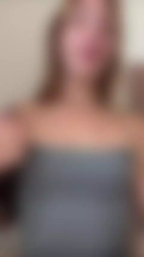 Subscribe in bio and be in the spotlight! 🌟 by oliviaonpole