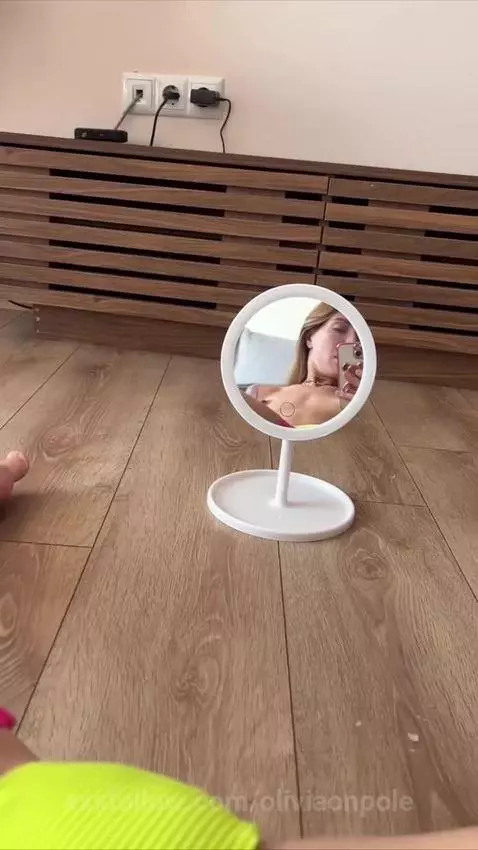 🌟 The brightest video! Subscribe and be with us! 🚀 by oliviaonpole