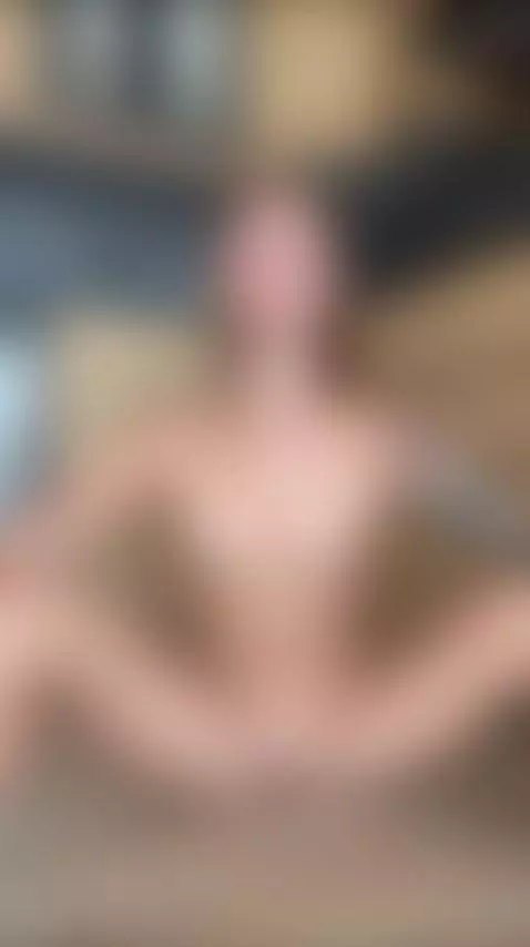 Inspiration in every frame! 🎬 Subscribe! 🚀 by oliviaonpole