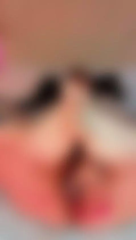 I touch myself slowly ... my ass ready for you to come to cl... by billieparck