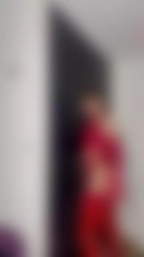 💎 Pressure? She wears it like diamonds by mariapia