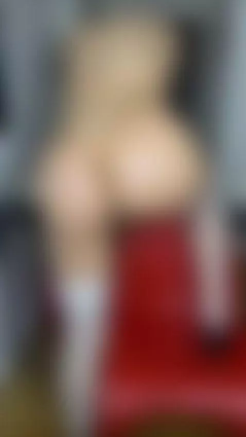 💅 Confidence first, everything else later (Trans Tranny Tran... by mariapia