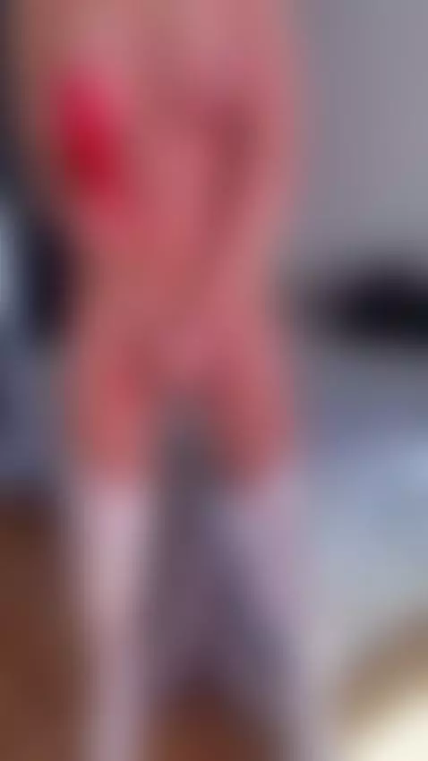 💋 I’m not your girl — I’m your craving by mariapia