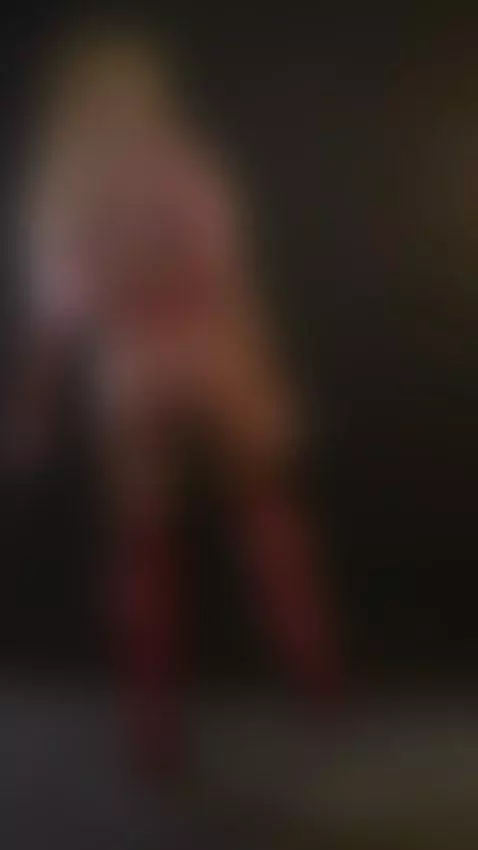 💋 She plays dirty — and wins pretty by mariapia