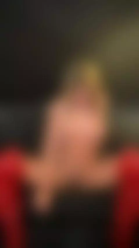 🔥 Her glow? Set to destroy by mariapia