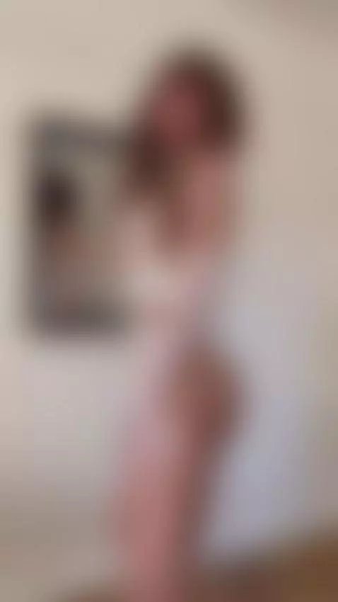 Gloves off, lipstick on, throat ready by mariapia