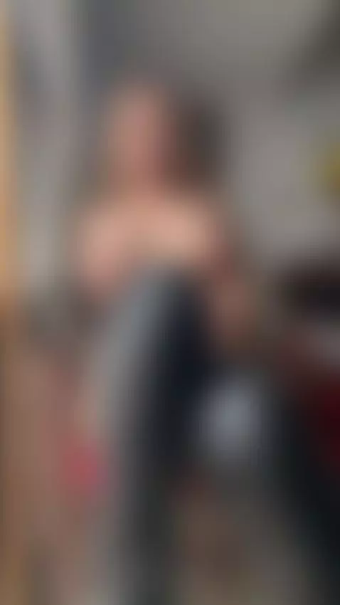 Just your playful little slut looking for some fun by sunnybunnyy