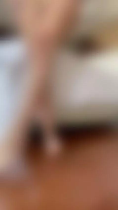 Every glance pulls you in 👀🔥 by sunnybunnyy