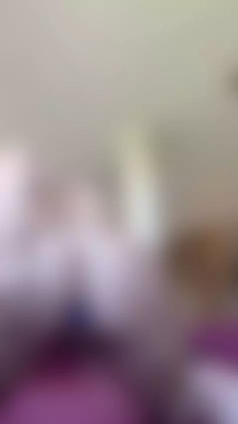 My silhouette blooms in soft gold 💋💫 by sunnybunnyy