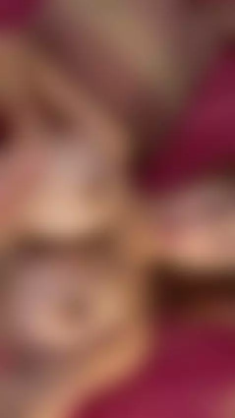 My eyes soften under the quiet heat 💦🩶 by sunnybunnyy