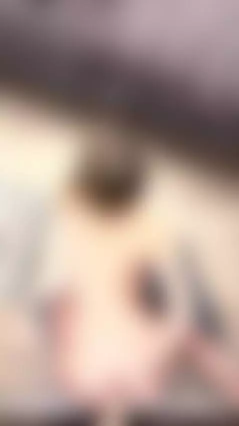 My silhouette floats in warm quiet 💋💫 by sunnybunnyy