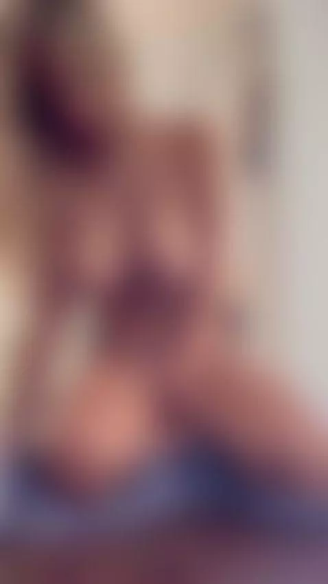 I move slow enough to drive you mad 😈💦 by sunnybunnyy