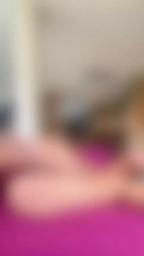 The light curves down my stomach 😈💧 by sunnybunnyy