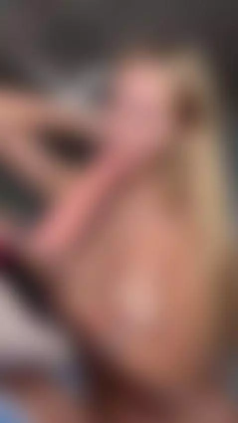 You can’t scroll past this 😈💦 by sunnybunnyy