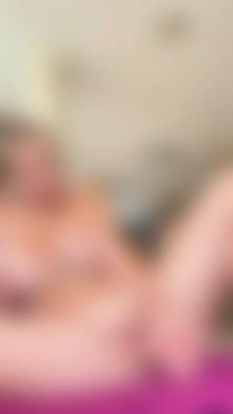 Every second you wait makes it worse 💋🔥 by sunnybunnyy