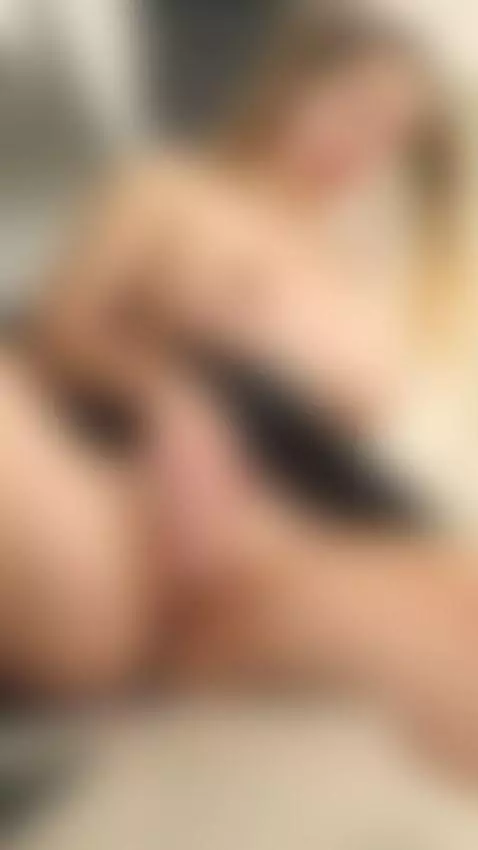 So close, feel me 🫦🔥 by sunnybunnyy