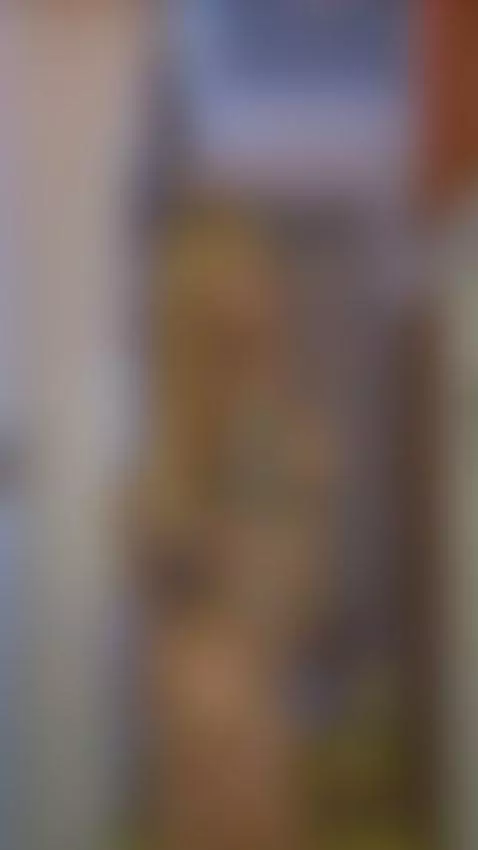 💣 She walks in like a warning by queenmatea