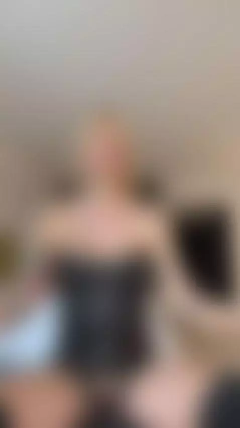 💅 Soft glow, sharp edge by queenmatea