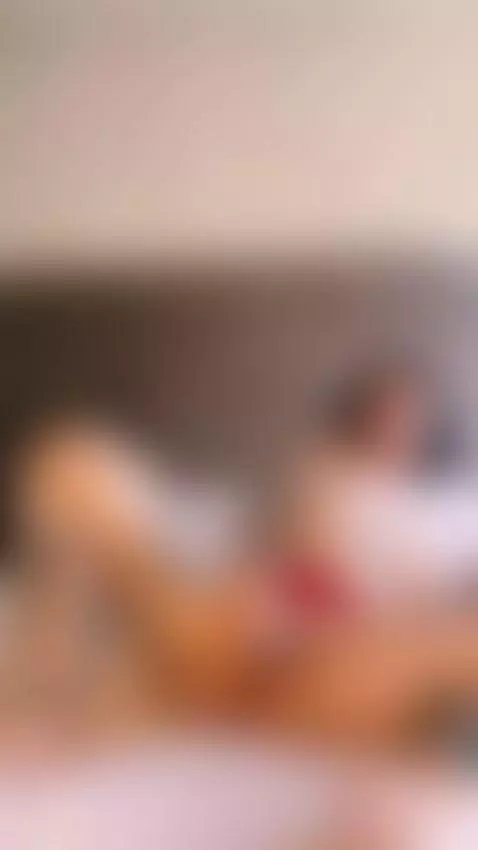 Feeling extremely hot today by domiranoire