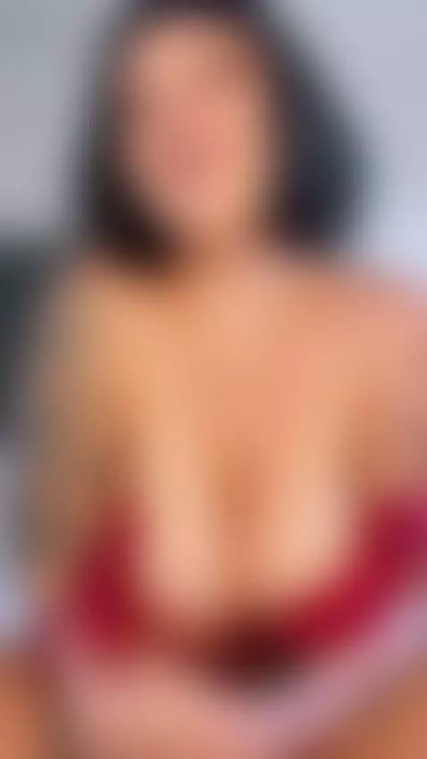 Who wants to fill me up with their warm cum? by domiranoire