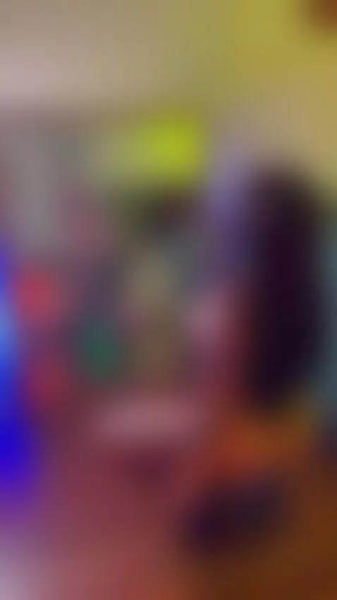 Who wants to play with me? by domiranoire