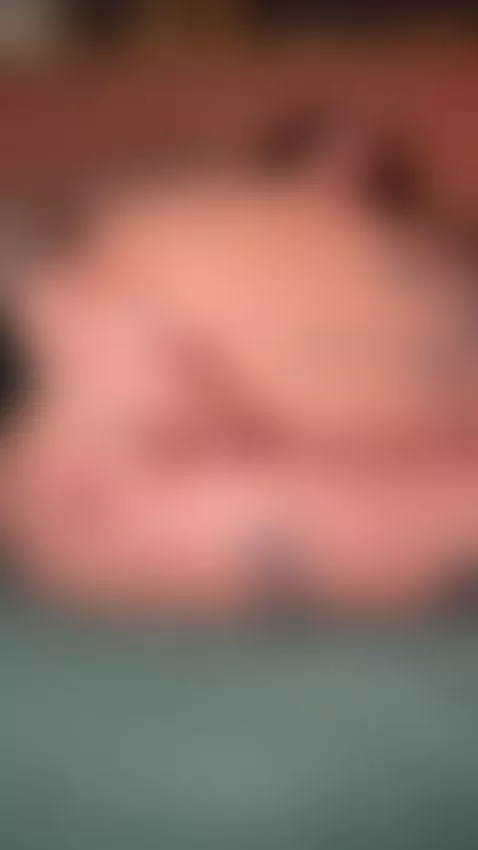 Come closer… I don’t bite. Unless you want me to 😈💕 by domiranoire