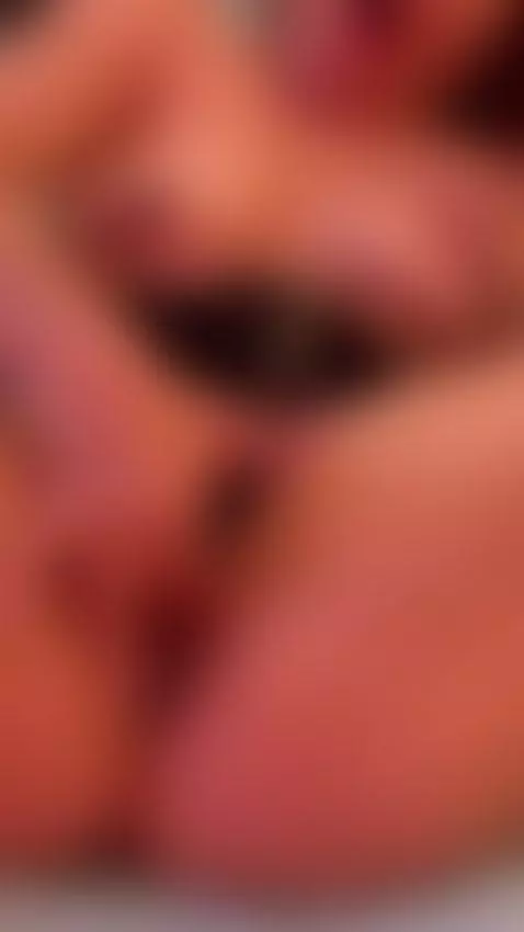 So horny I can’t resist 😏💦 by fiorela1