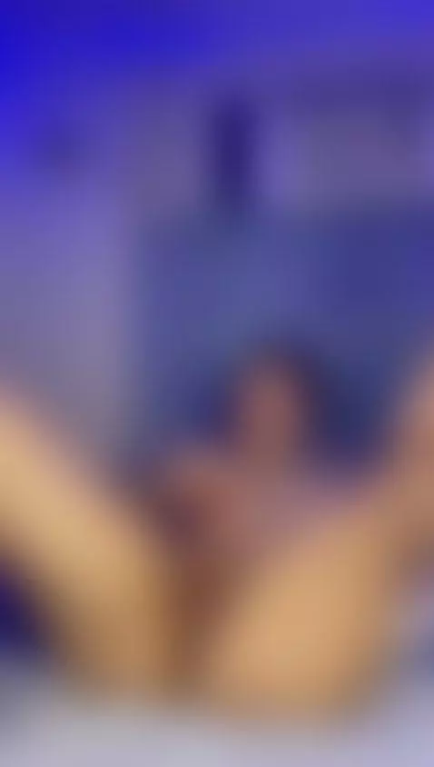 I can make your dreams and more a reality 😈🍑🔥 by fiorela1