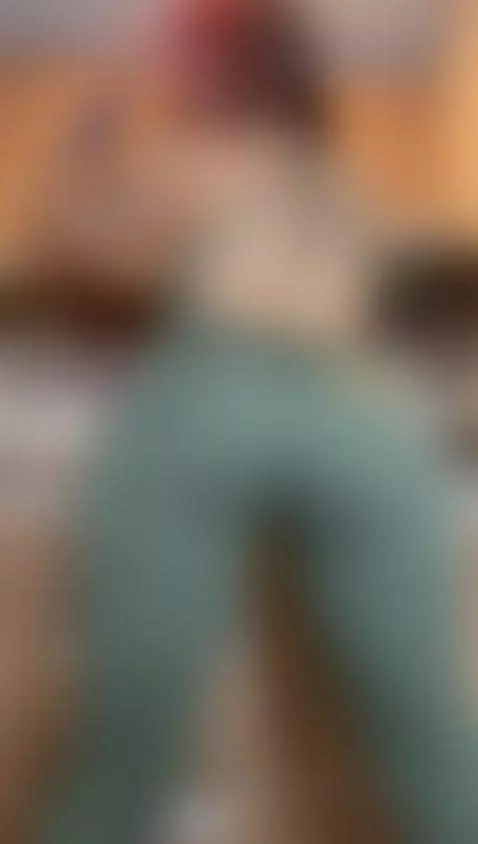 I wanna cook? or i wanna a cock? 😵💋 by chloelust