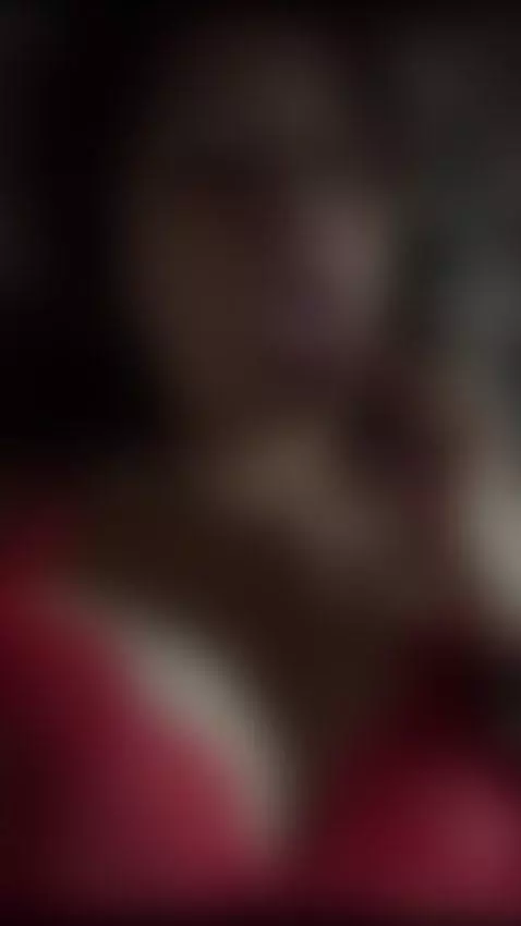 If you want to see beyond my fingers, you know where to go.❤... by maccaa1