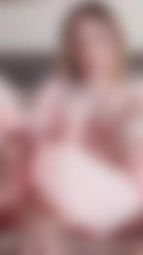 wanna chat with me and more exclusive 18+ content rn? ❤️ Lin... by lesanamild