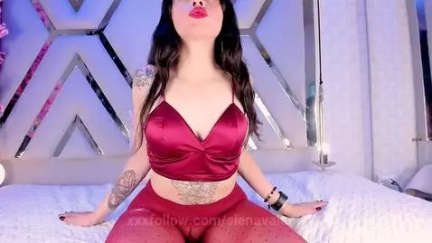 Your sexy and burning girl 😈🔥 by sienavalenti