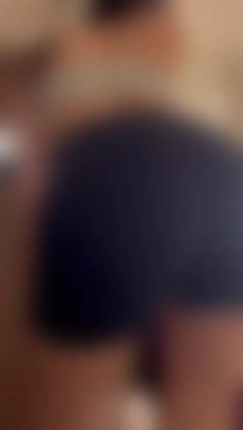 I wait for you in the room by lunnawilliams