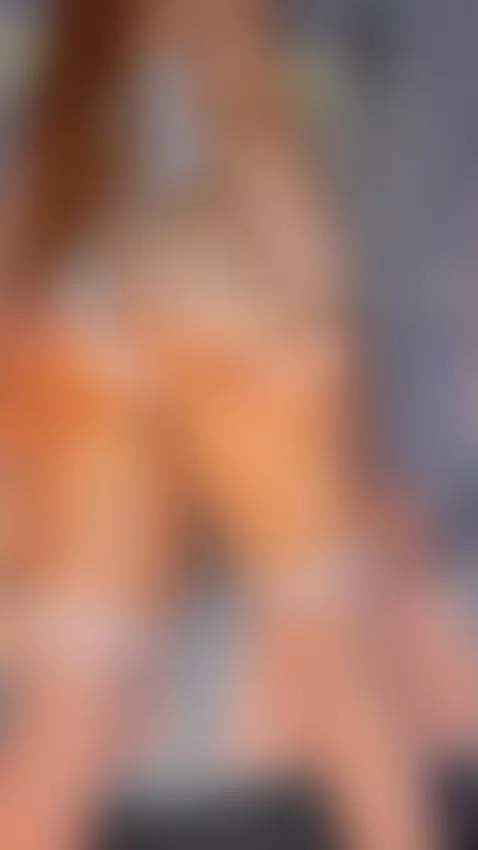 moving the ass for you by nicol-ruizz