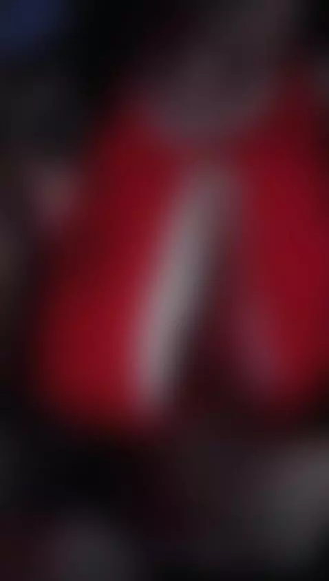 Lingerie doesn’t stay on me for long…
especially when I star... by krystellleon