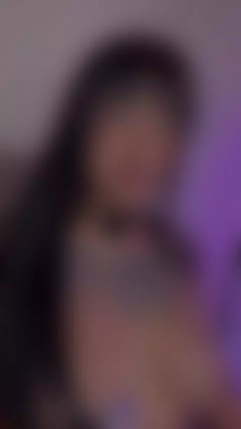 😶‍🌫️🖤 by uveuvede