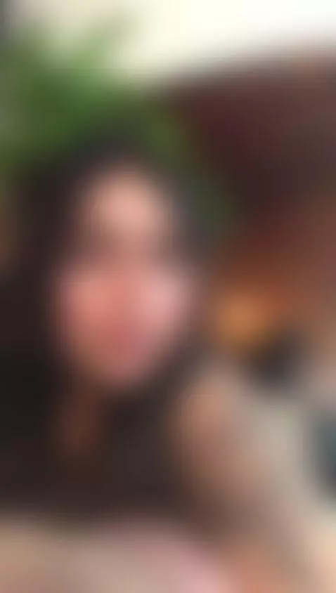 Hey daddy, come to fuck my little ass 🍑 by apriiilfox