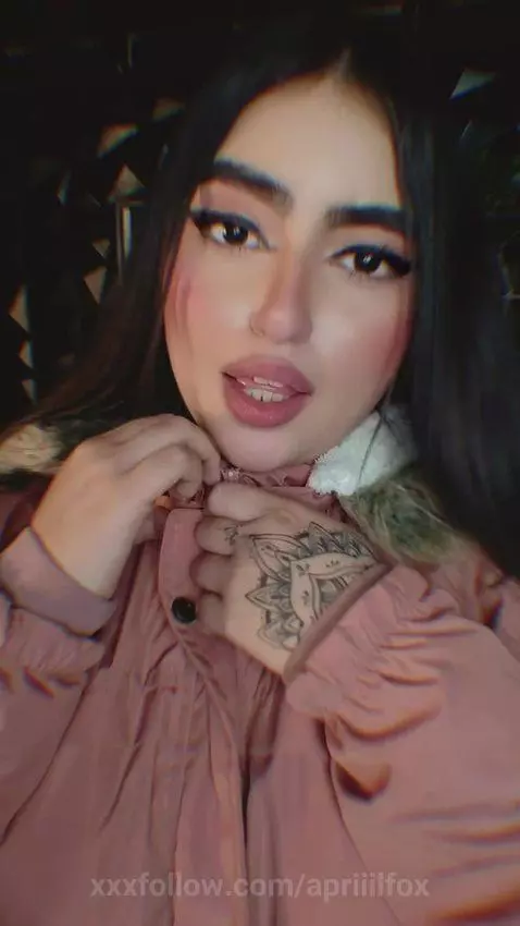 Surprise, watch out, we might be discovered! 🔥 by apriiilfox