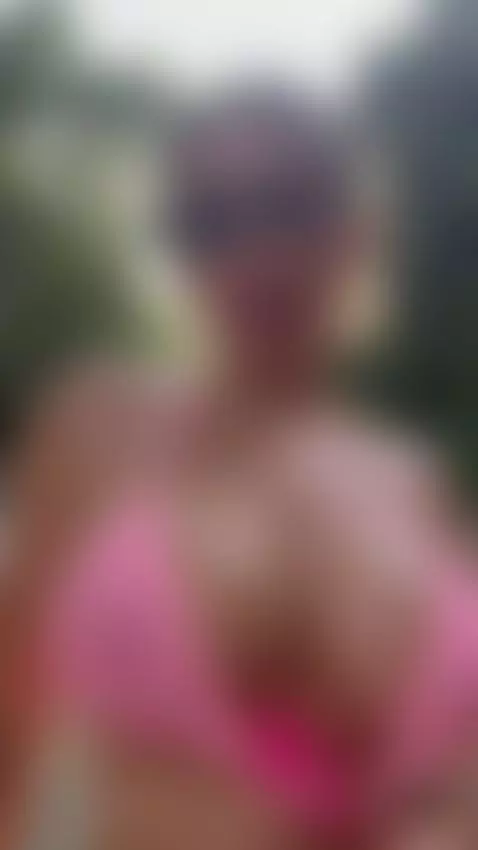 just for you🫦
https://onlyfans.com/taniamaess by taniamaess